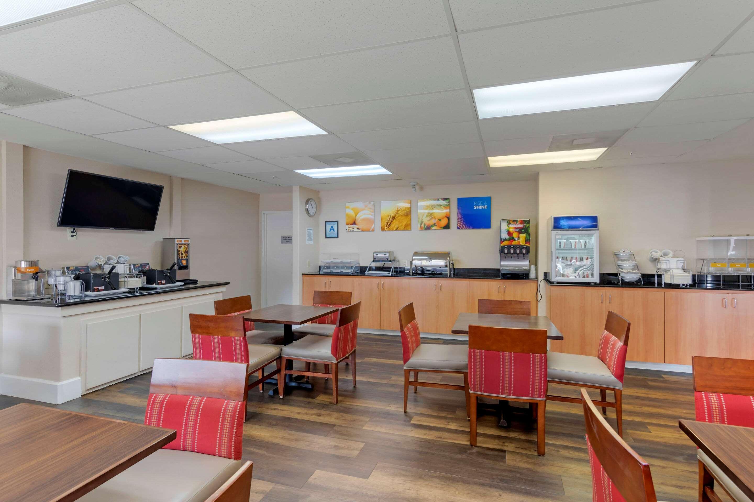Comfort Suites Victorville-Hesperia Ngoại thất bức ảnh
