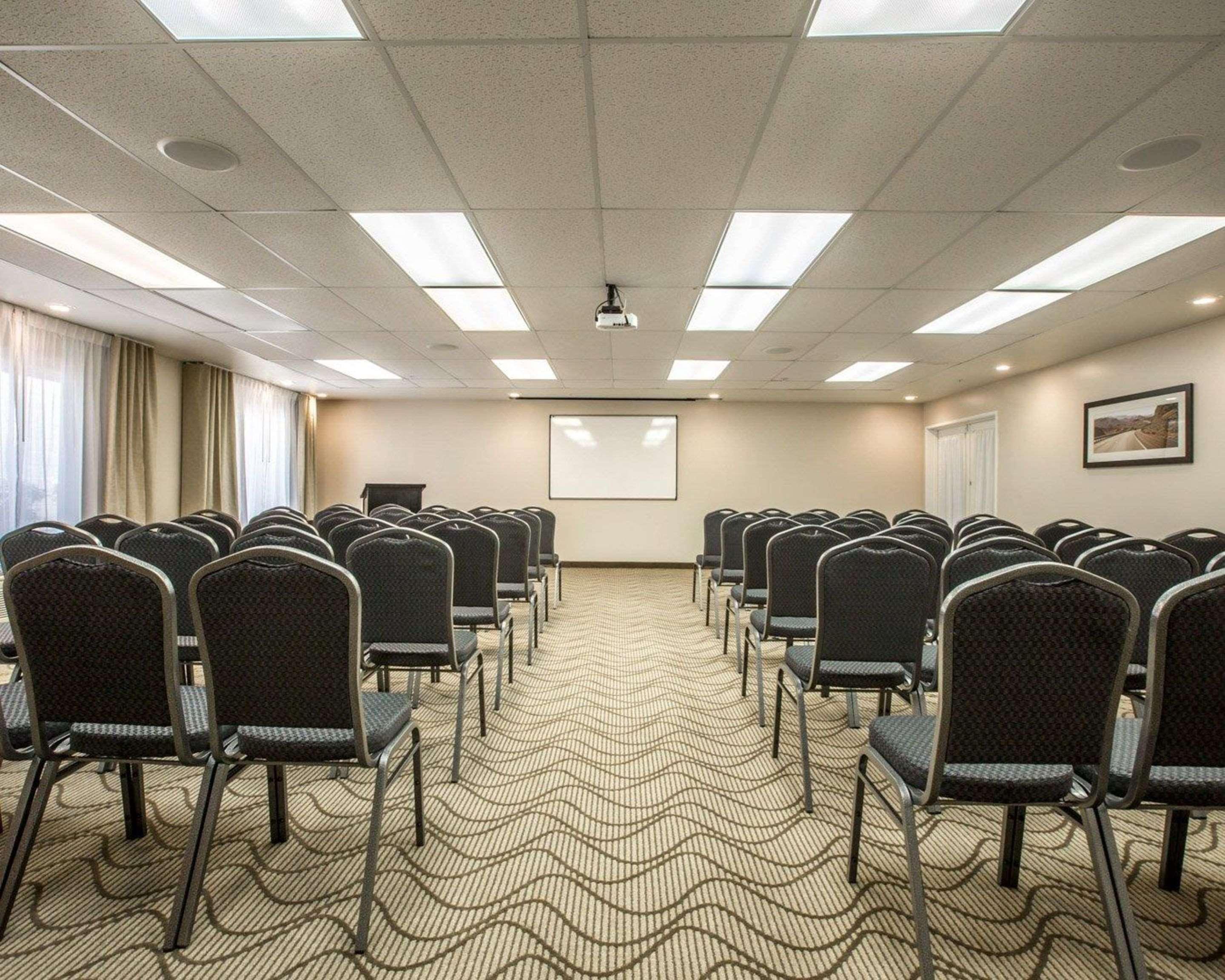 Comfort Suites Victorville-Hesperia Ngoại thất bức ảnh