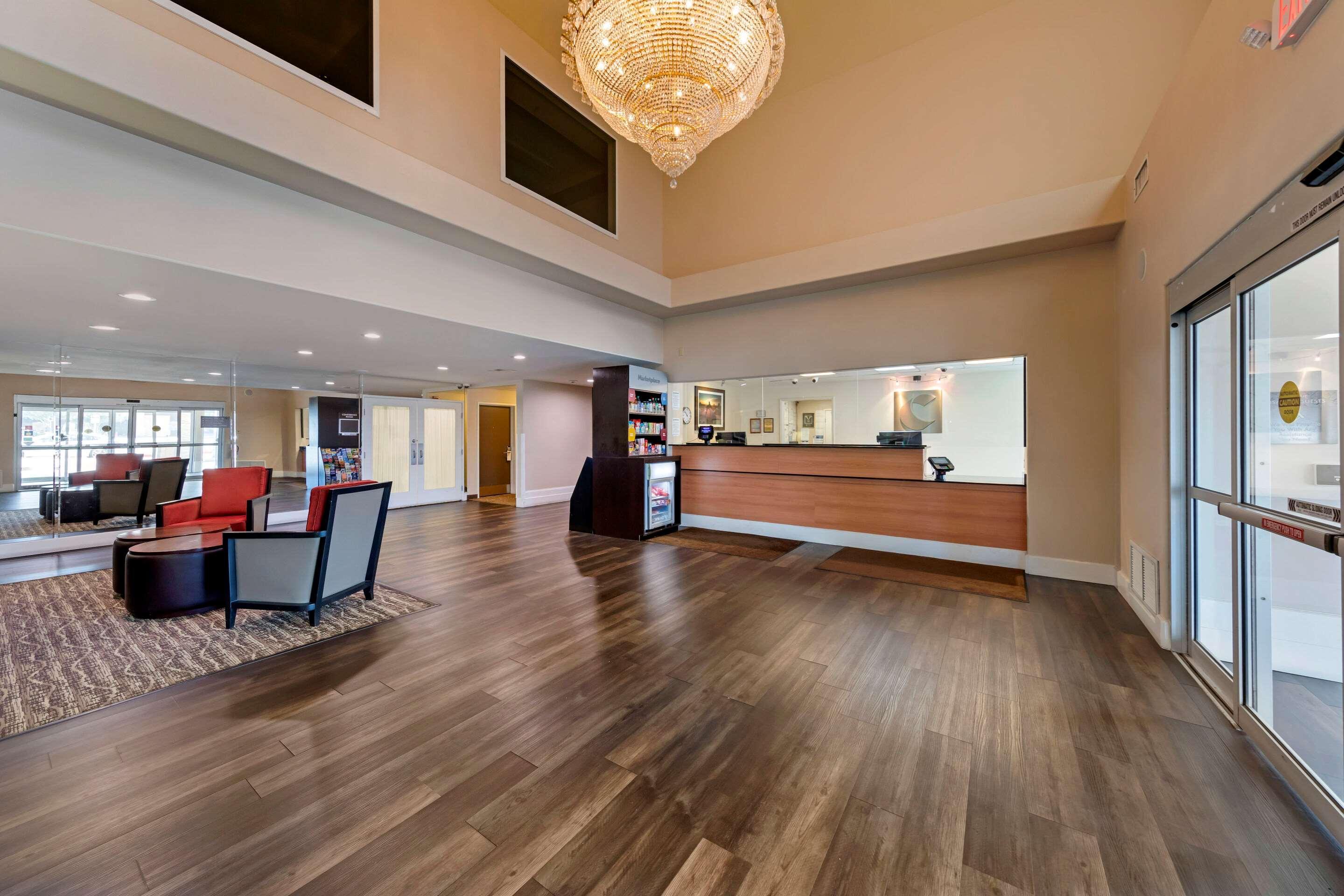 Comfort Suites Victorville-Hesperia Ngoại thất bức ảnh