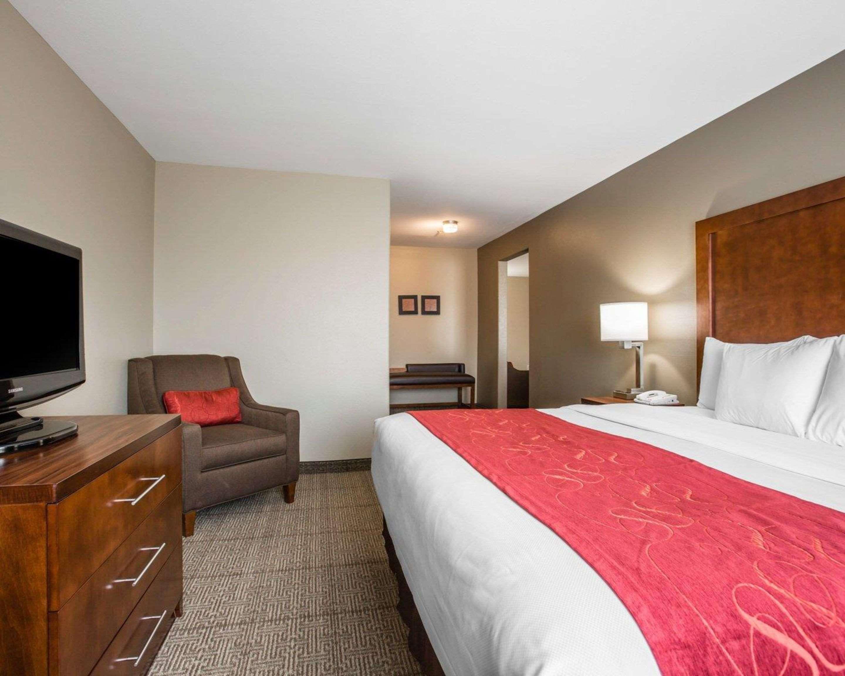Comfort Suites Victorville-Hesperia Ngoại thất bức ảnh