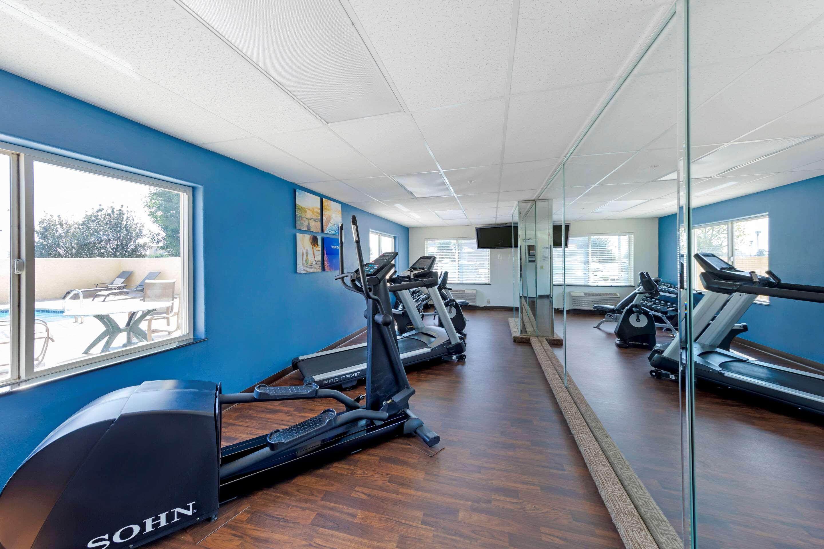 Comfort Suites Victorville-Hesperia Ngoại thất bức ảnh
